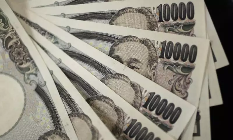 The Impact of U.S. Interest Rates on the Weakening Japanese Yen