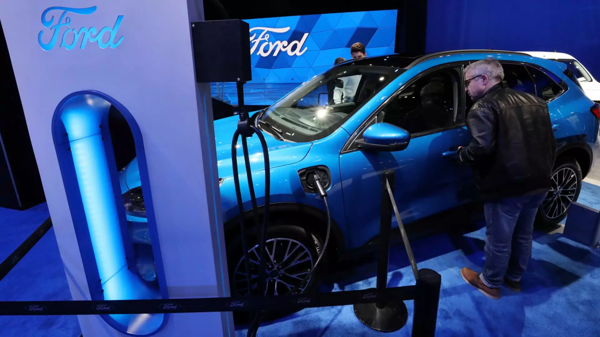 Critical Analysis of Ford’s Decision to Delay Production of All-Electric SUV and Pickup Truck