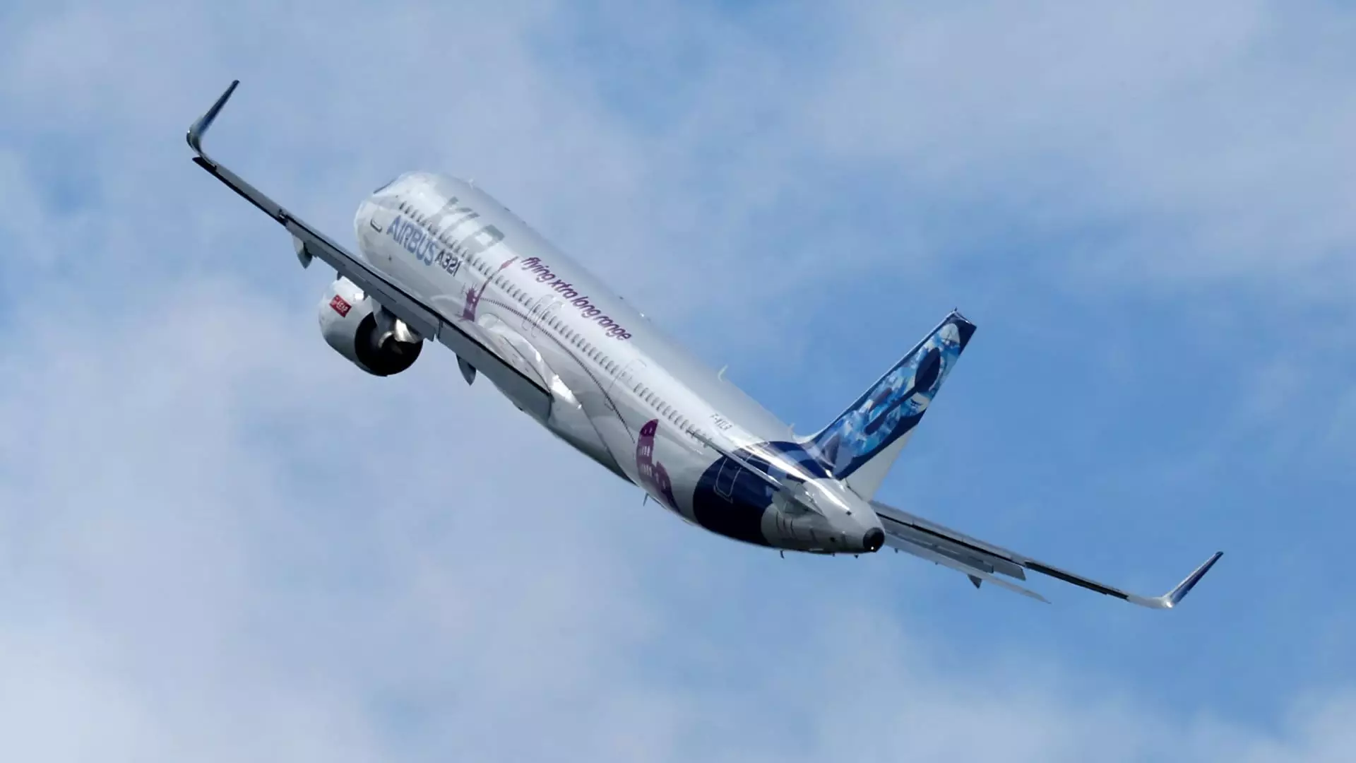 Challenges in Aerospace Manufacturing: Boeing and Airbus at Farnborough Airshow