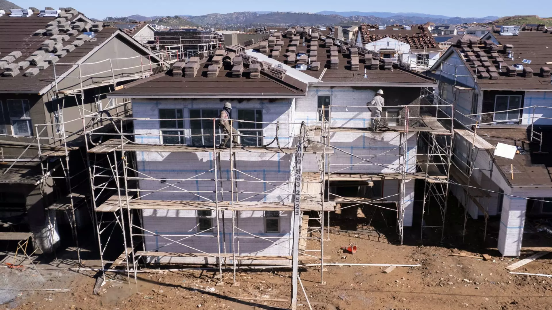 The Future of Homebuilders in the U.S.: Analyzing Market Trends and Challenges