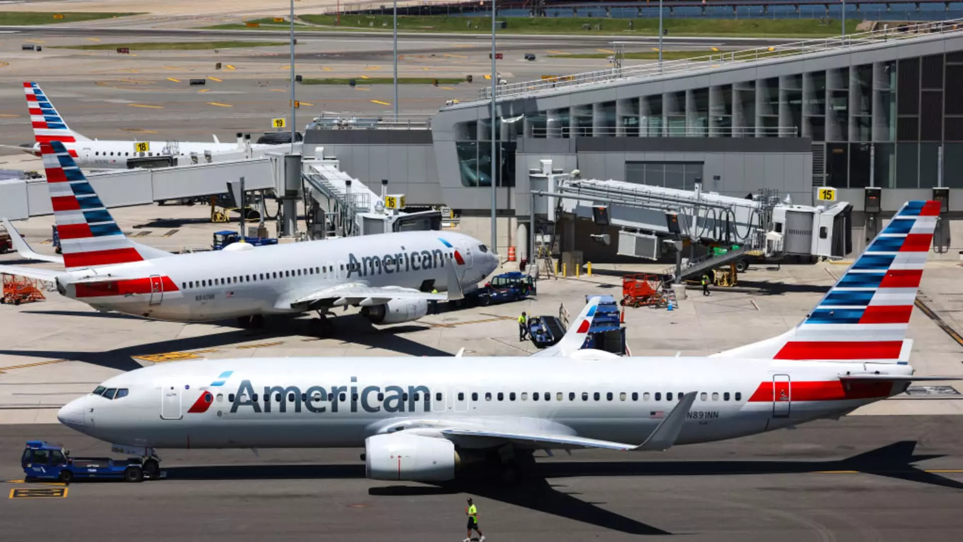 American Airlines Shifts Strategy: A Potential Partnership with Citigroup