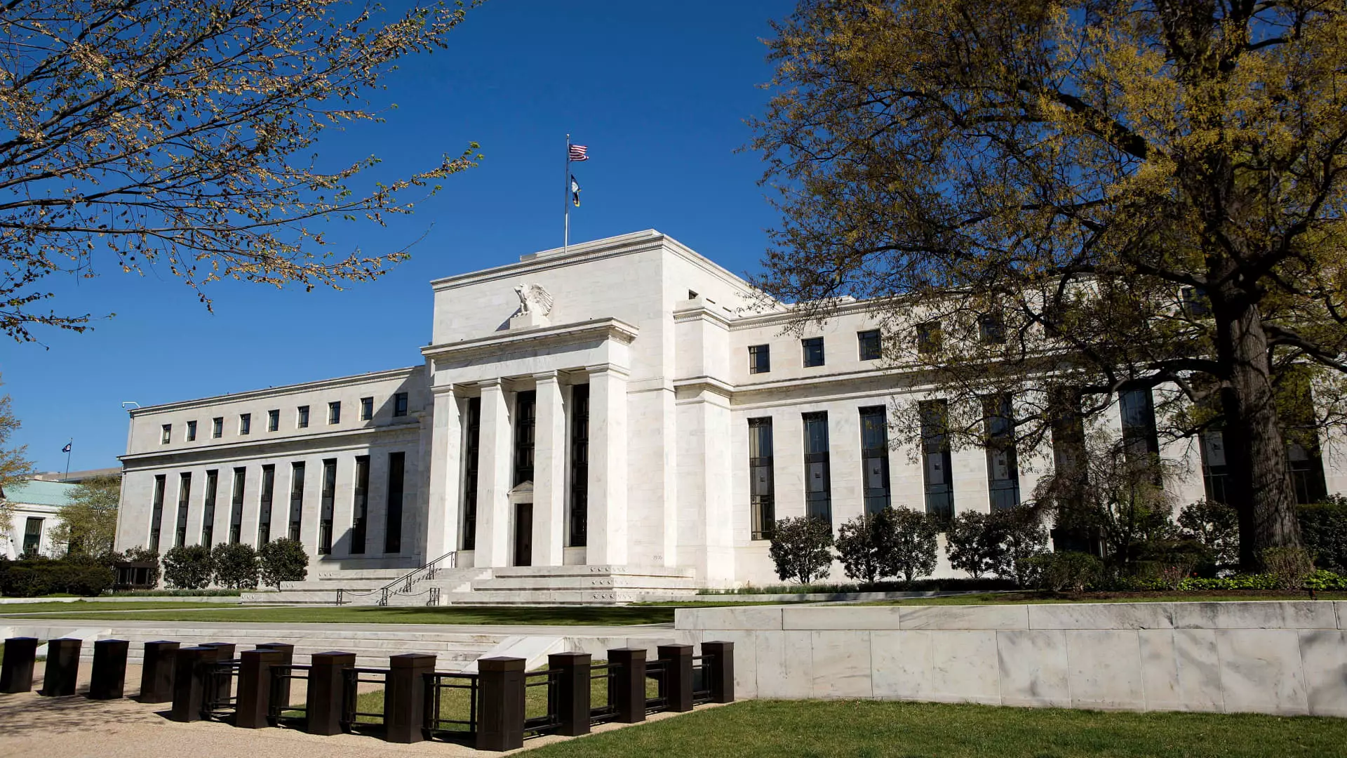 The Federal Reserve’s Rate Cut: Impacts and Implications in a Post-Election Economy