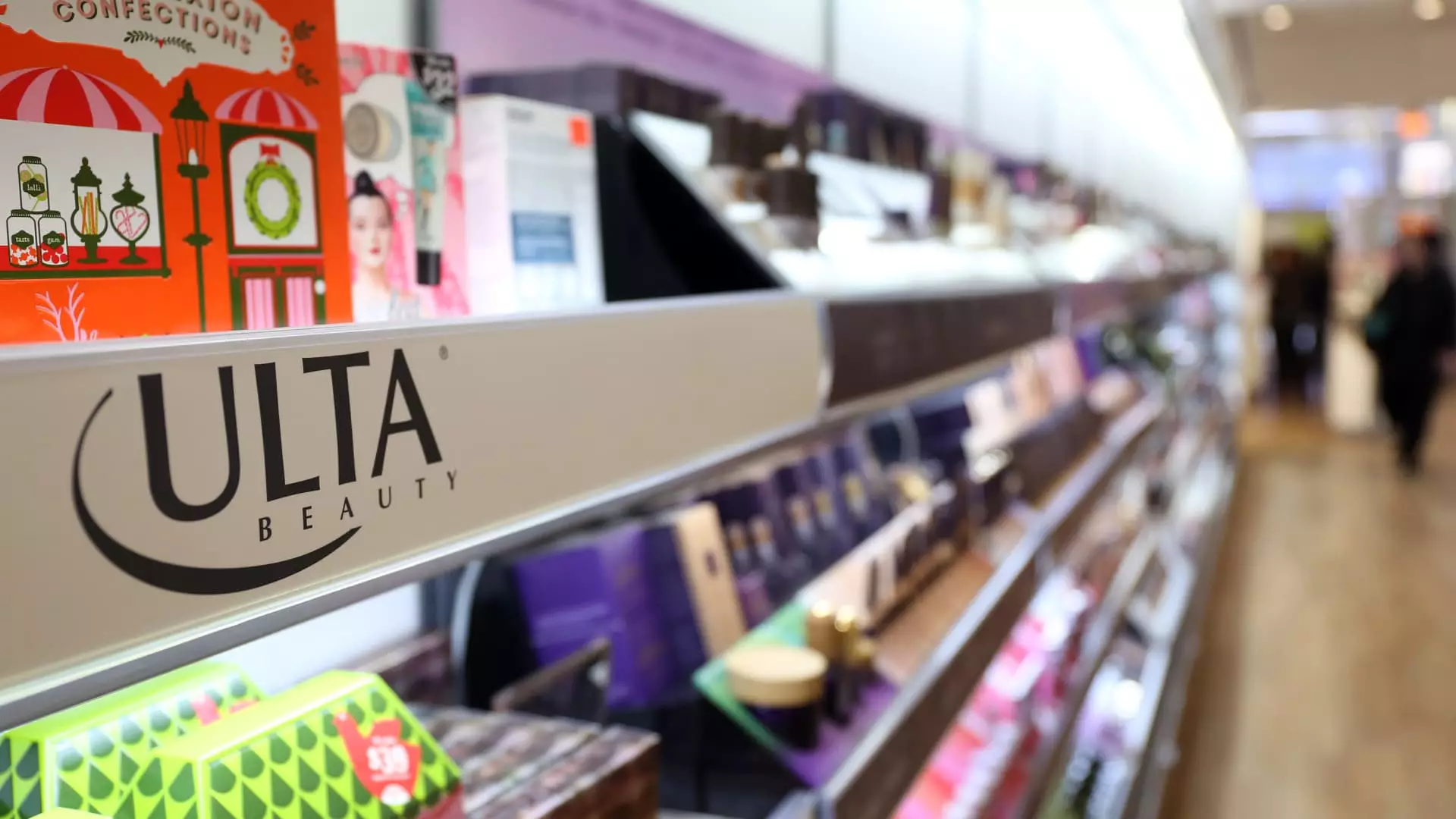 Ulta Beauty’s Resilience Amid Market Challenges: A Comprehensive Analysis