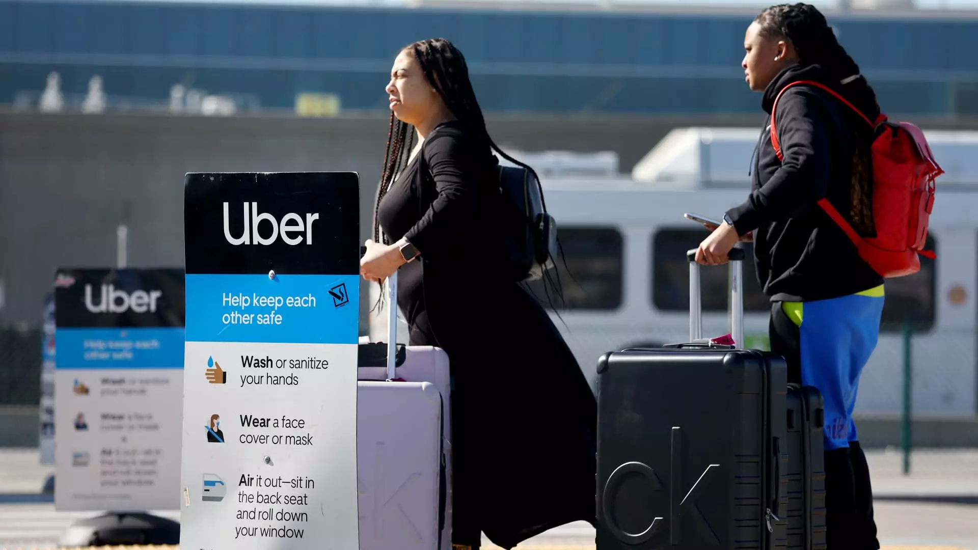 Delta Air Lines’ Strategic Shift: Partnering with Uber to Enhance Customer Loyalty