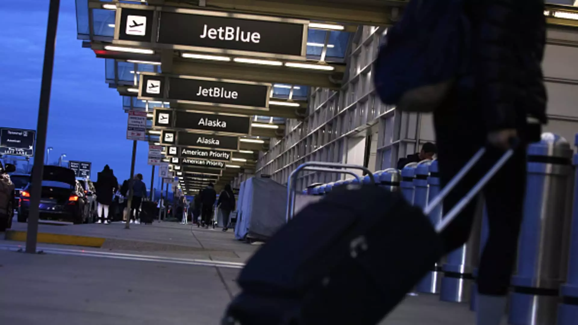 JetBlue Airways Pilots Face Voluntary Retirement: A Shift in Strategy