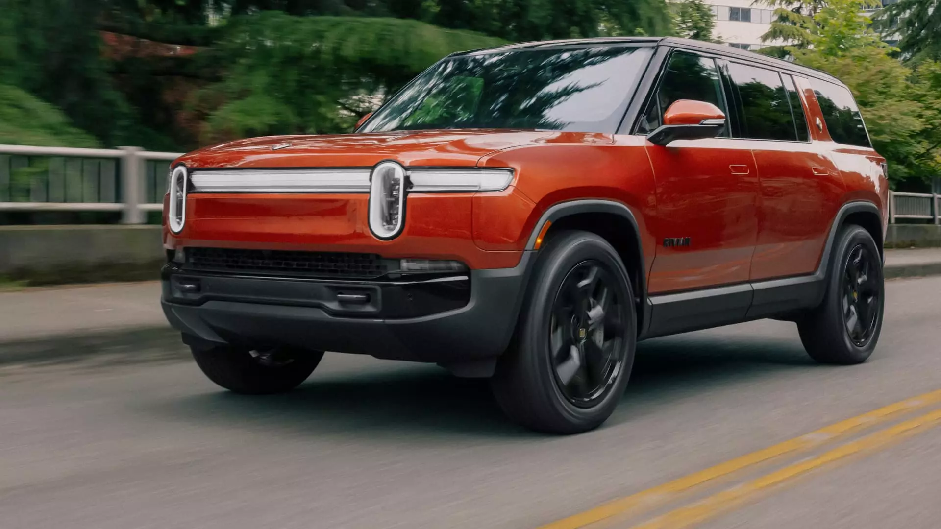 Rivian Automotive’s Resilient Earnings Amidst Challenges: A Closer Examination