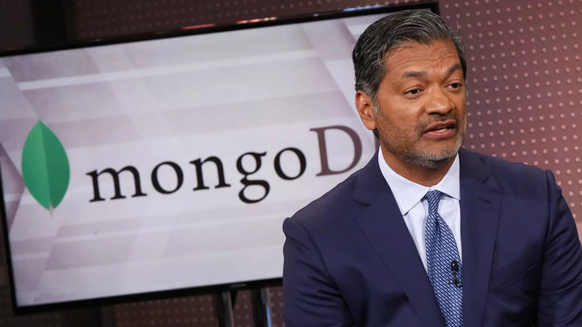 MongoDB’s Turbulent Times: 12.7% Growth Forecast Raises Red Flags