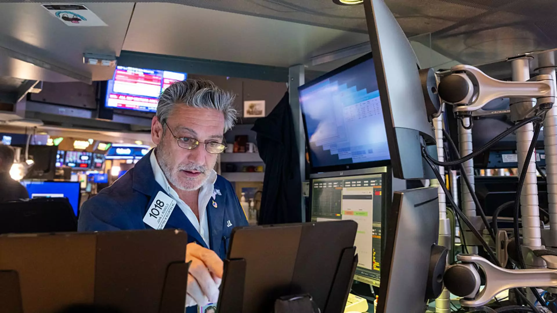 7 Reasons Why Defense Stocks are Thriving Amid Economic Chaos