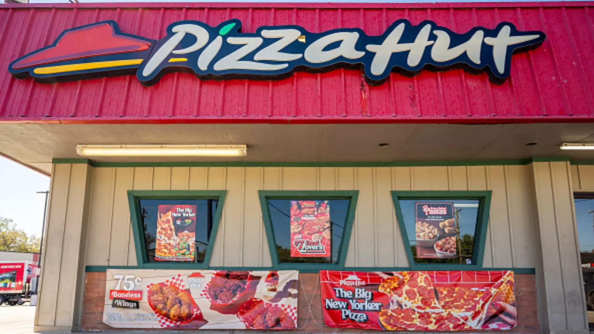 Yum Brands Faces Troubling Times: 3 Struggles Revealed in Q1 Report