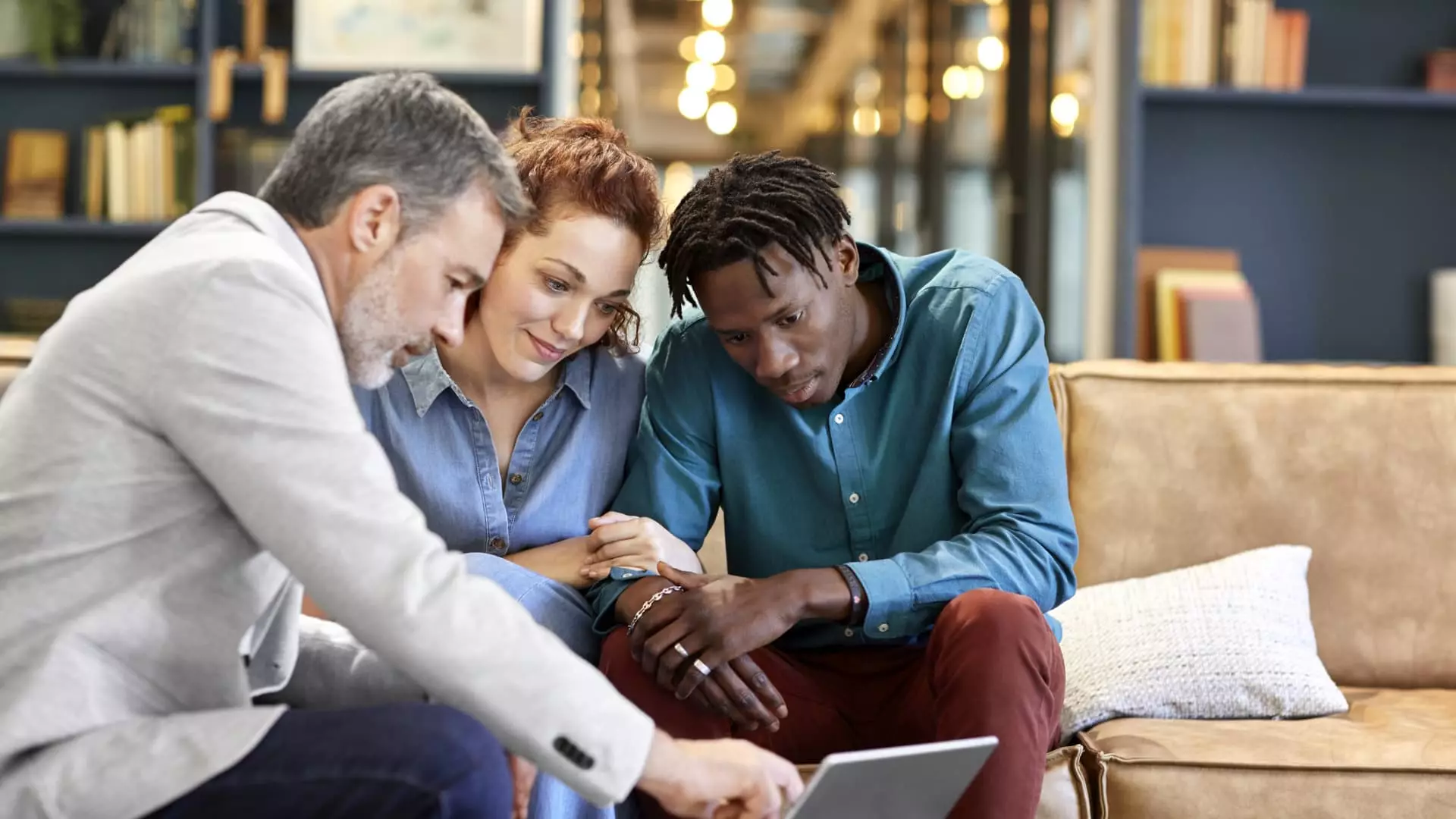 Unlocking Opportunities: 5 Eye-Opening Reasons to Invest in Agency Mortgage-Backed Securities