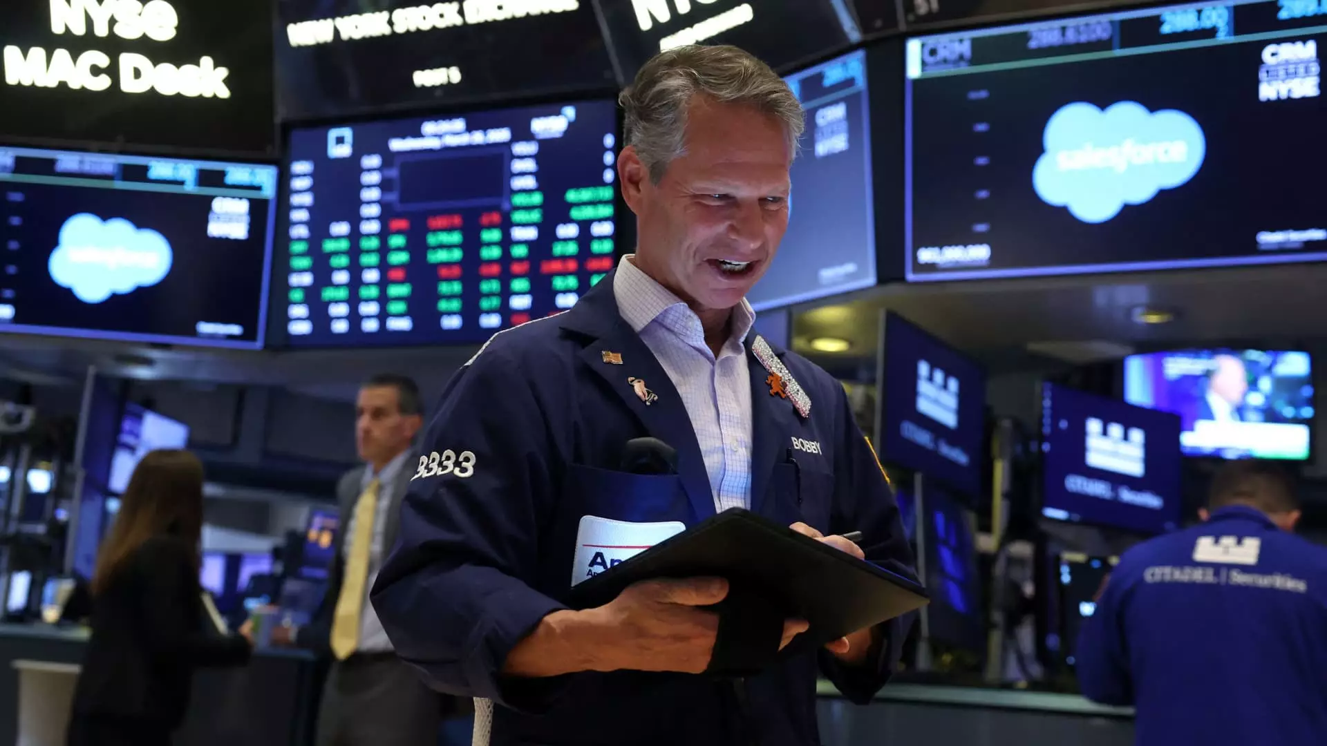 7 Stocks to Watch Amid Tumultuous Treasury Yields