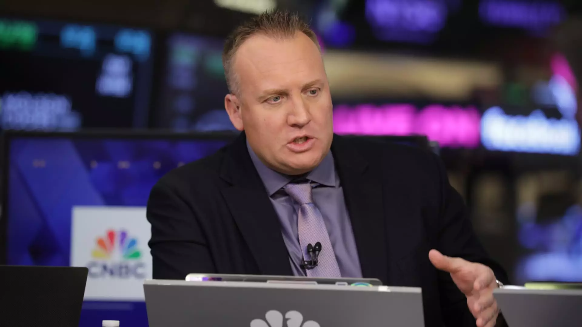 Why Wall Street’s Obsession with Rate Cuts Is a Dangerous Illusion in 2025