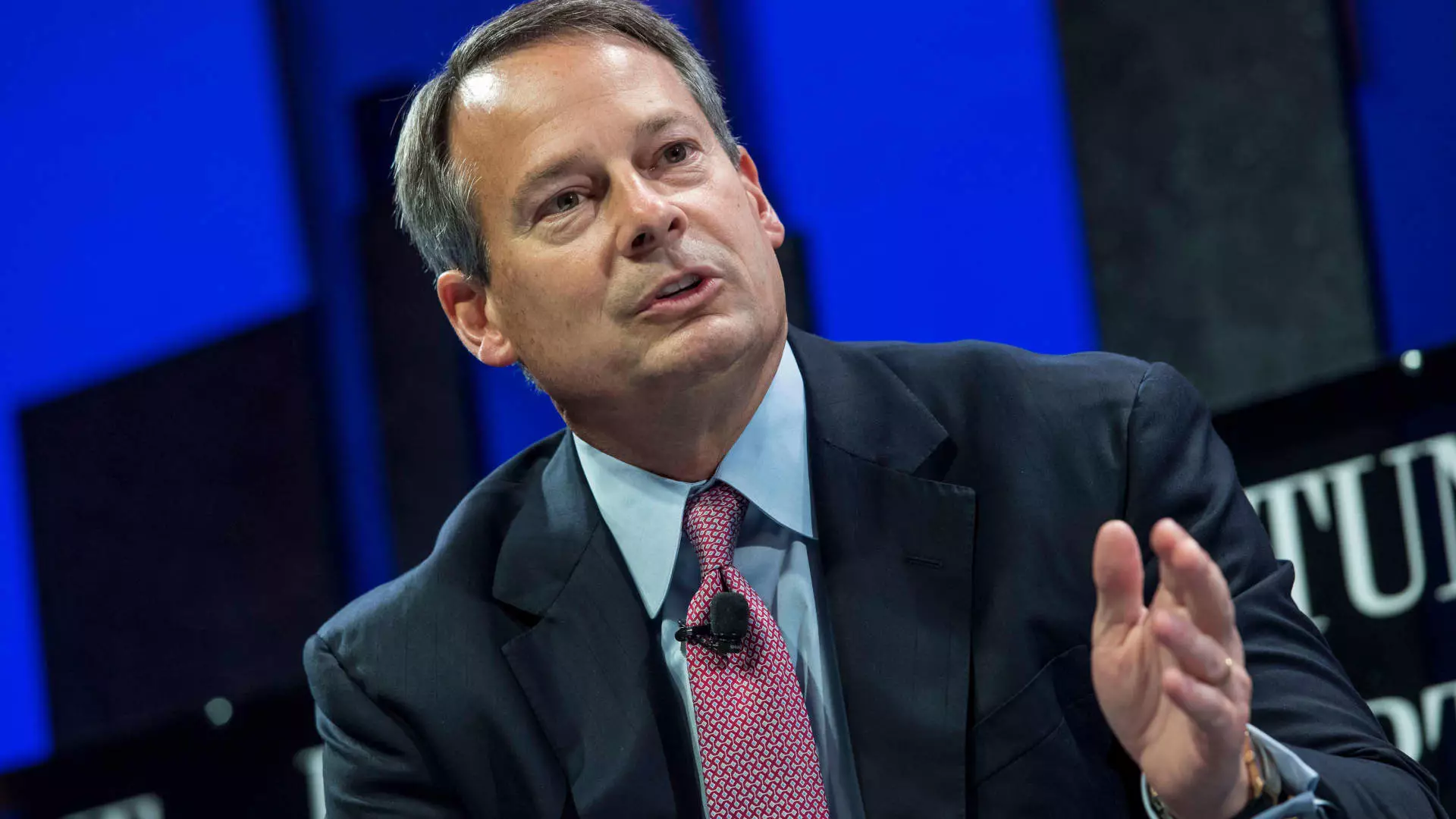 Executives’ Bold Stock Sales Signal Hidden Crises or Strategic Shifts: Are We Ignoring the Red Flags?